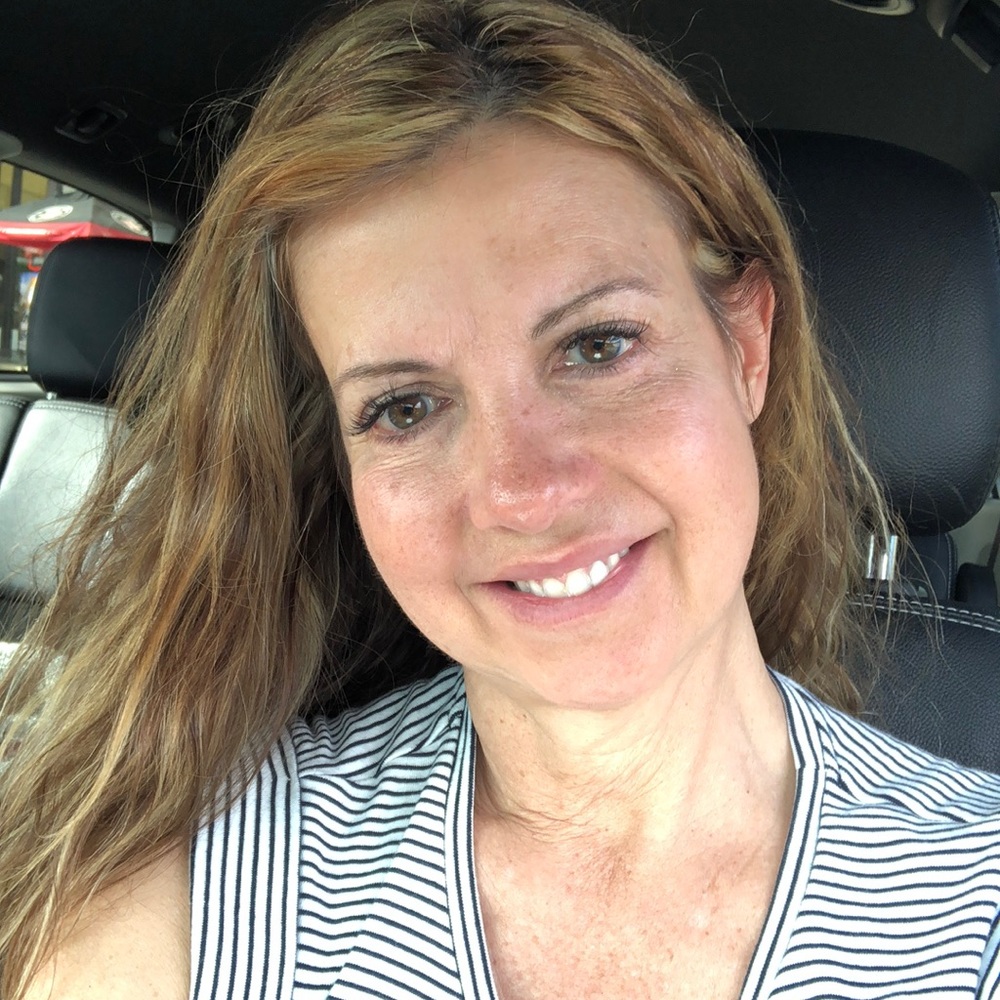 Meet your Posher, Andrea